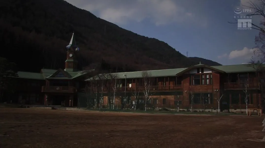 霊姦外伝 トイレの花子さんvs屈強退魔師 ちメスに天誅ザーメン連続し